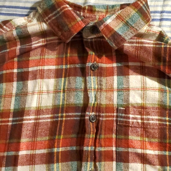 Men's medium Eddie Bauer Flannel - Picture 1 of 3